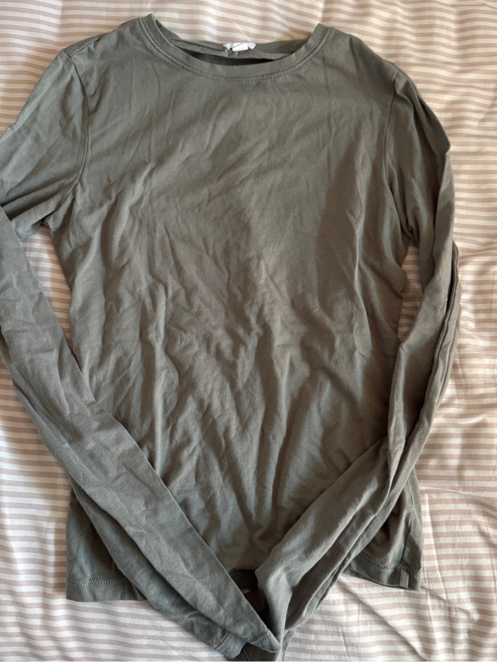 Garage womens Long-Sleeve Shirt in Olive Green